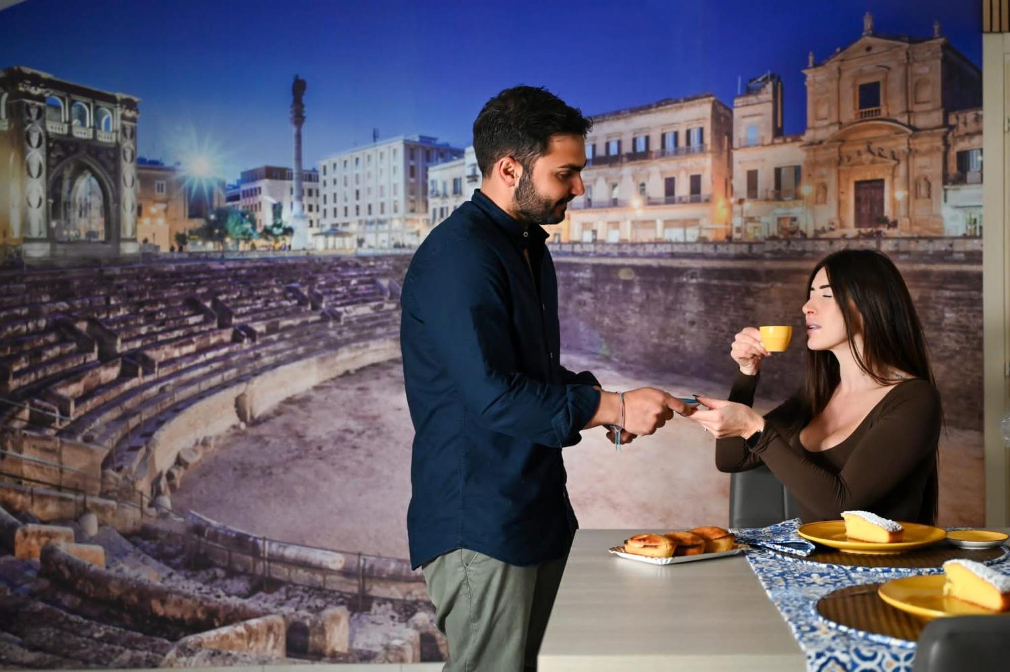 "Il Vecchio Salone" Appartamento In Pieno Centro Con Garage Privato Lecce Ngoại thất bức ảnh