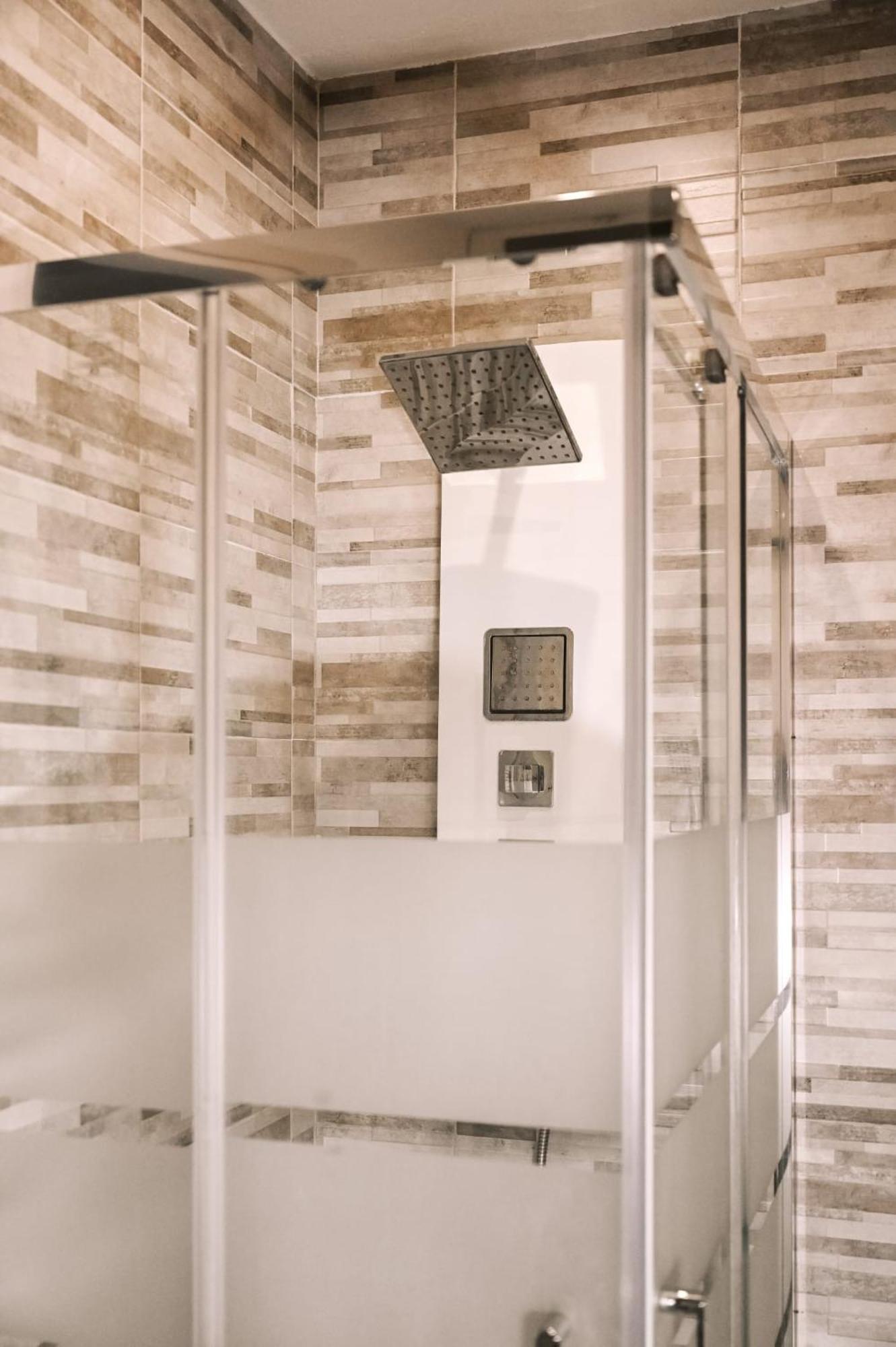 "Il Vecchio Salone" Appartamento In Pieno Centro Con Garage Privato Lecce Ngoại thất bức ảnh